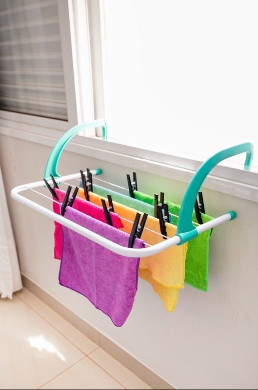 Varal Retrátil CompactDry – Otimize Espaço e Tenha Roupas Secas Mais Rápido - LK House