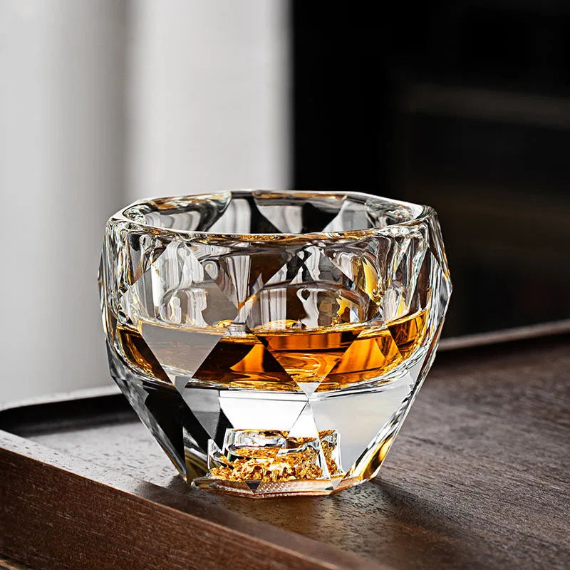 Copo de Whisky Cristal 50ml – Detalhes em Ouro para Servir com Estilo