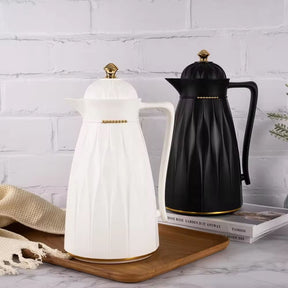 Garrafa Térmica de Café Chic 1L Preta e Dourada – Estilo e Alta Conservação Térmica - LK House