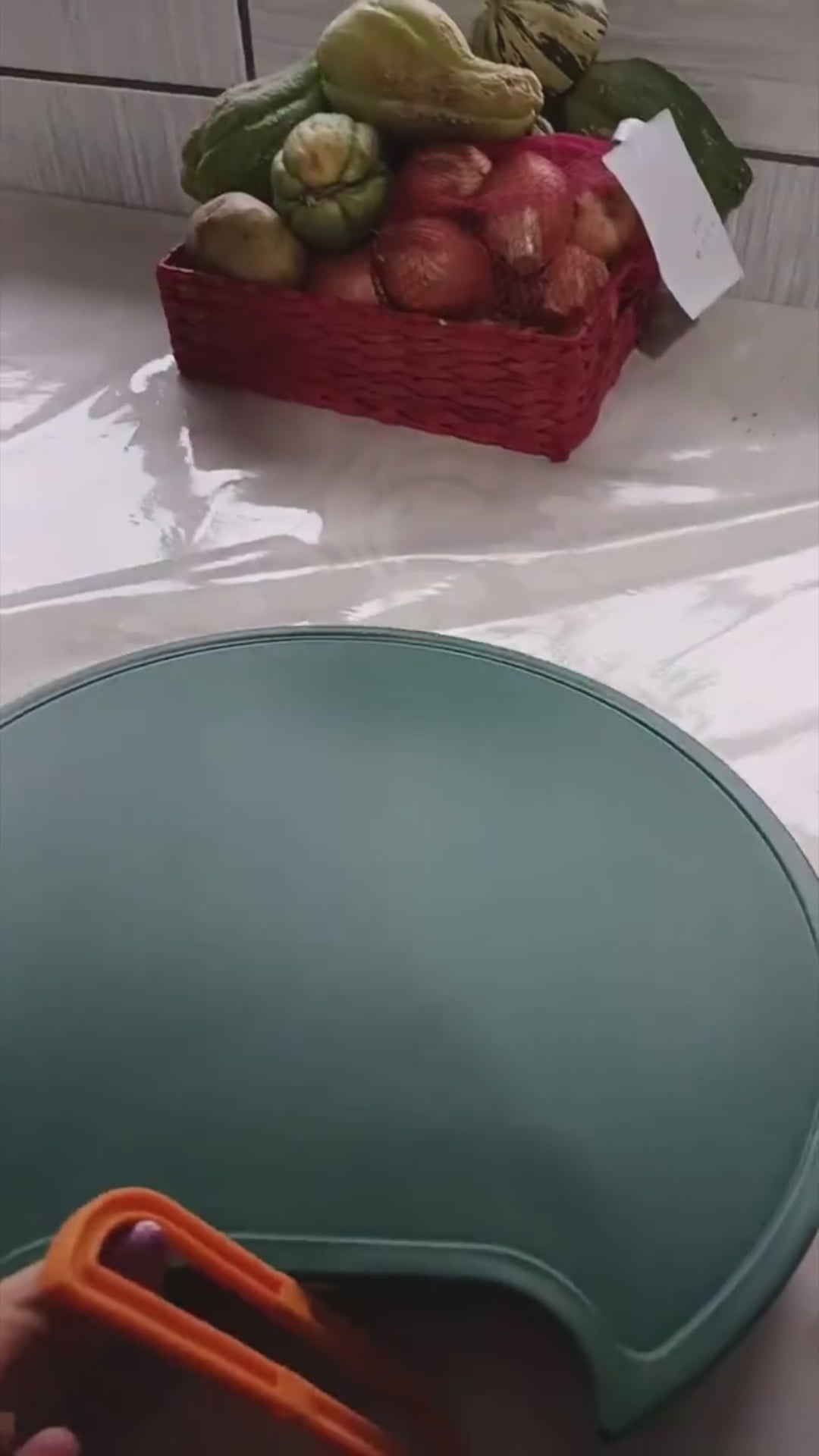 Tábua de Corte Antibacteriana com Suporte — Mais Higiene e Praticidade para Sua Cozinha