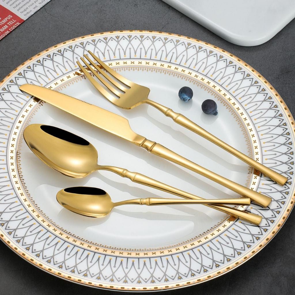Talheres Dourados 24 Peças de Aço Inox – Elegância e Durabilidade para Sua Mesa - LK House