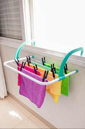 Varal Retrátil CompactDry – Otimize Espaço e Tenha Roupas Secas Mais Rápido - LK House